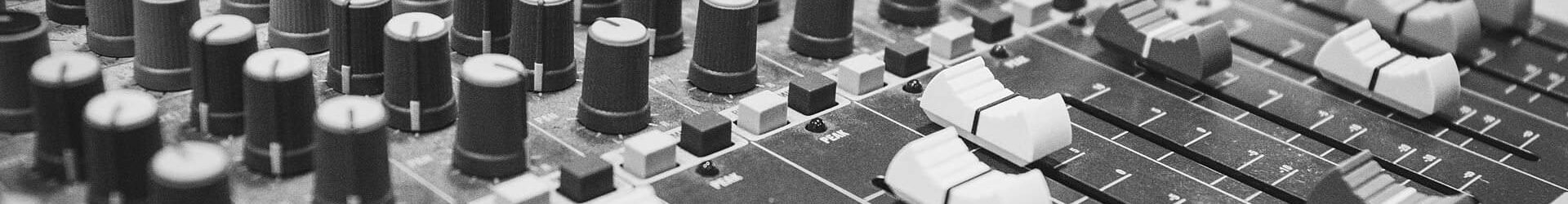 notation software: Convert music (MIDI) files into sheet music you can see, hear, and play along with